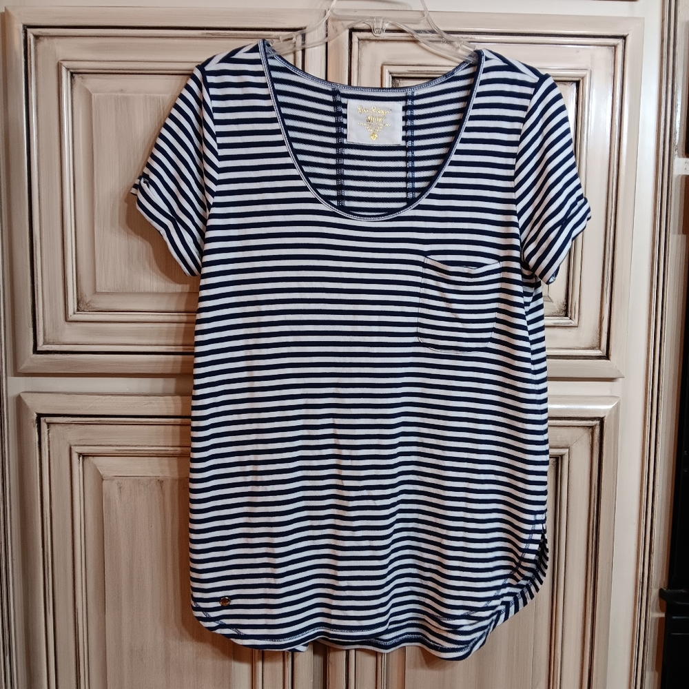 Lilly‎ Pulitzer Luxletic Navy White Stripe Top - Size Small S